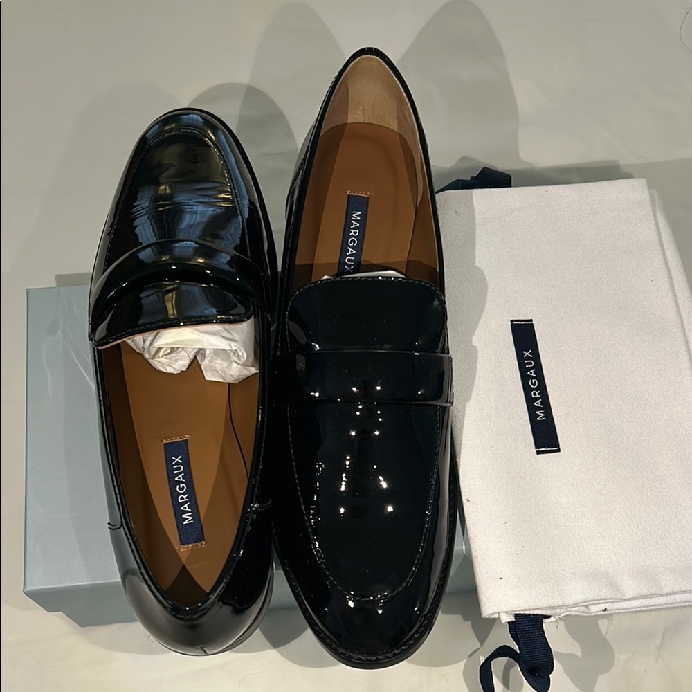 Margaux women’s black patent Andie loafers